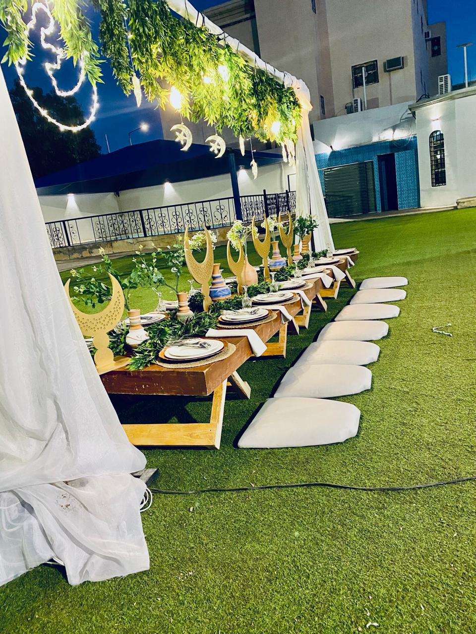 طاولات بأسلوب ريفي في الرياض — صورة 8 — الرياض